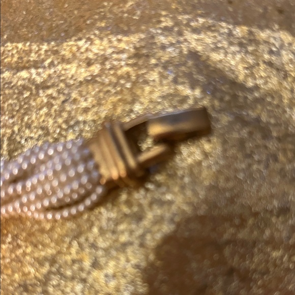 Elegant Pearl and Gold Braided Bracelet - Picture 9 of 9